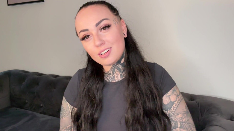 Miss Valentina: Tajná práce přítelkyně