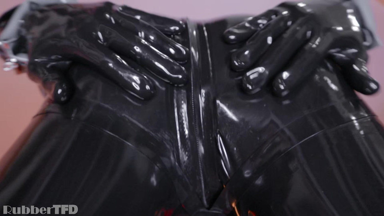 RubberTFD: The red target (पूर्ण संस्करण)