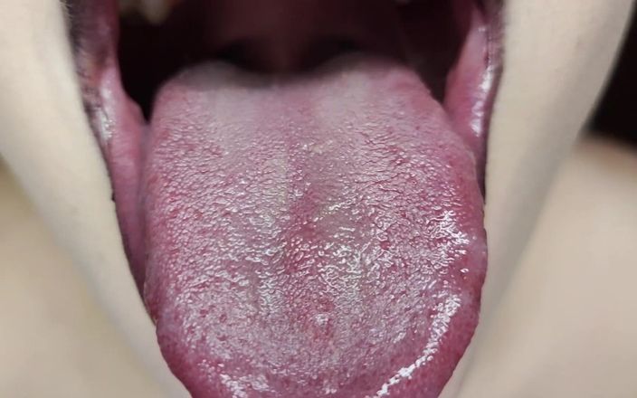 Princess18_: Я превращаю тебя в камшотного медведя и поедаю тебя