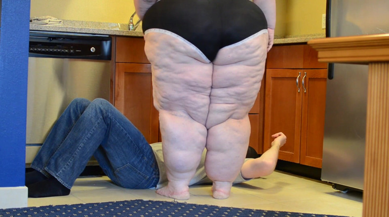 Full Weight Productions: Savannah: a face o squasher partea 2