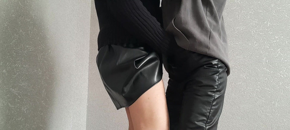 Lesbian-candys: Dwie proste dziewczyny próbują seksu lesbijskiego po raz pierwszy i...