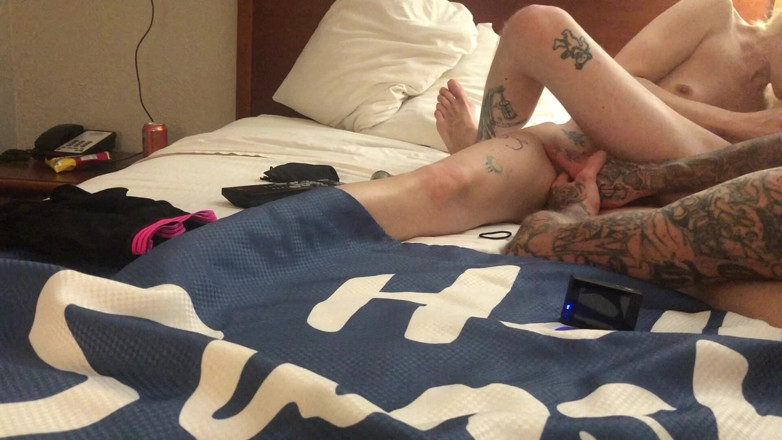Bo Bangz: Just Fuckin Around at a Hotel