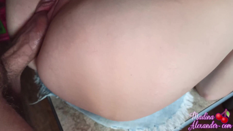 Madina Alexander: Husband passionate fuck sexy girl in the kitchen - cumshot