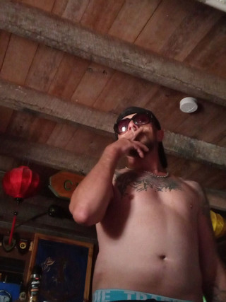 QueenSavage85: Ingoio al mattino presto