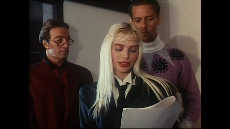 Rocco Siffredi and Friends: Fantástica orgía vintage con la enorme polla de Rocco Siffredi...