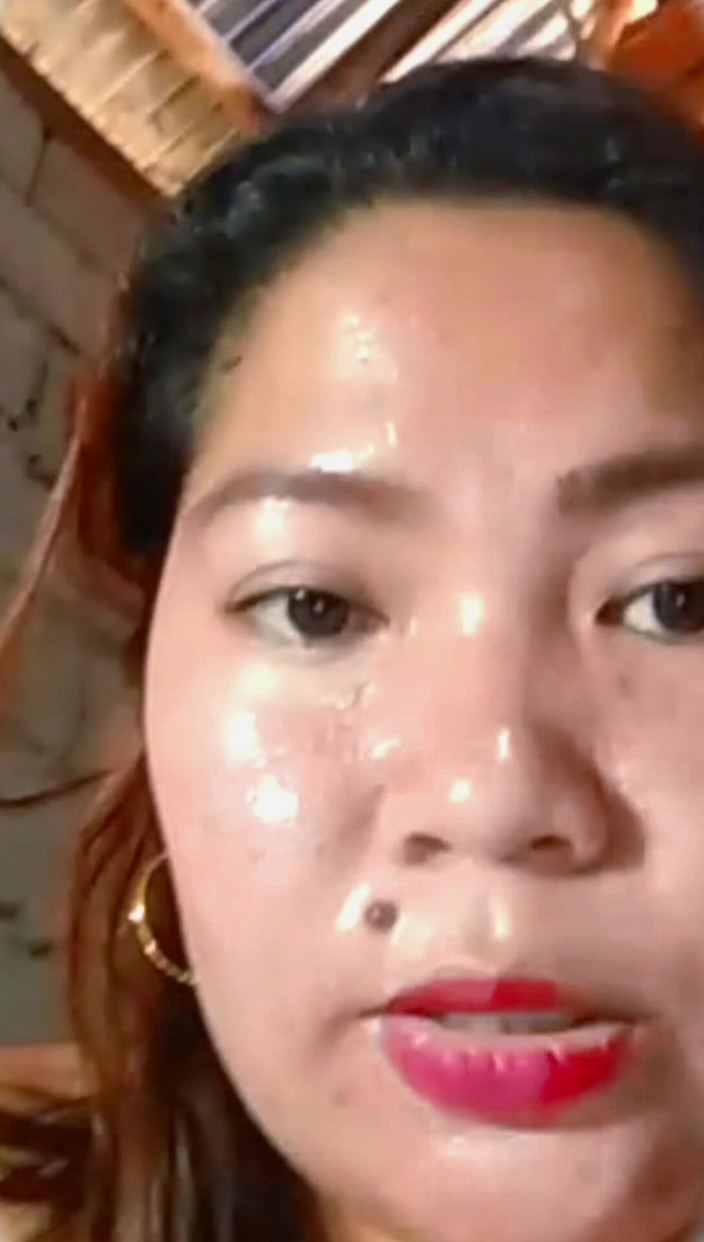 Carol Rayos De Guzman: Panggilan video filipina percuma lucah