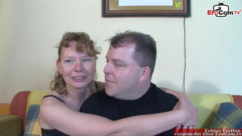 EroCom: German Husband shares his mature wife in amateur threesome casting