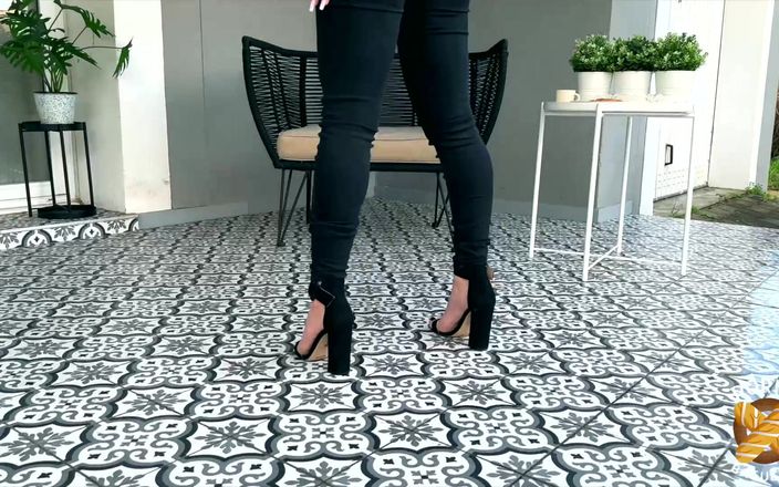 Porno Baguette: Joy, hermosa chica, ama el sexo anal