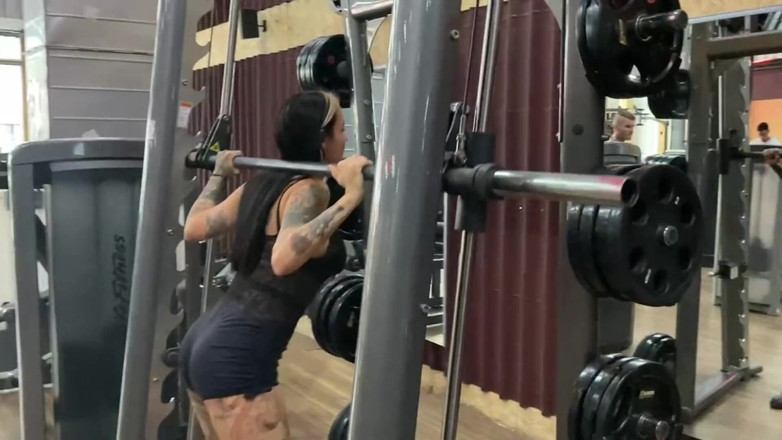 Carmona's films: I Fucked the Hot Tattooed Girl From the Gym