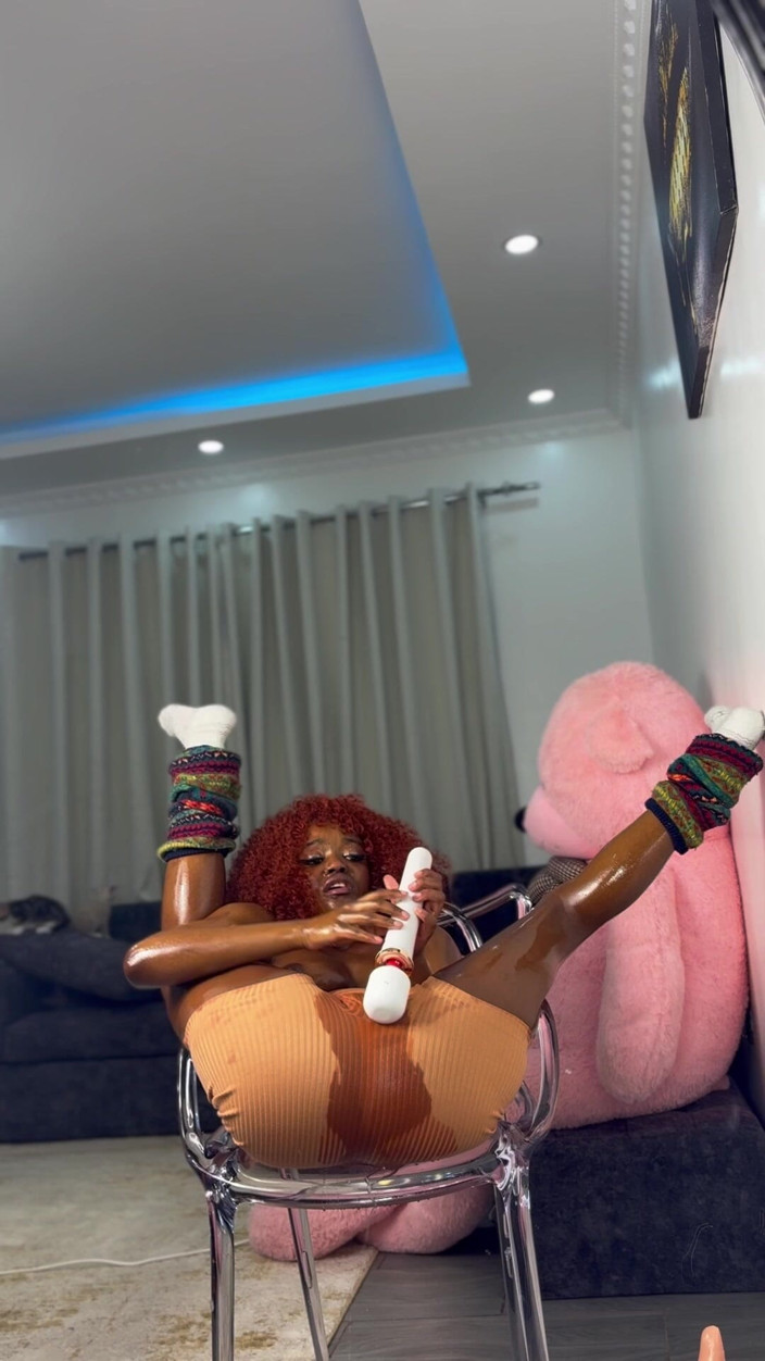 SEXXY-DAISY: Memancut Mani Semasa Romper Saya Kelihatan Dan Berasa Sangat Panas