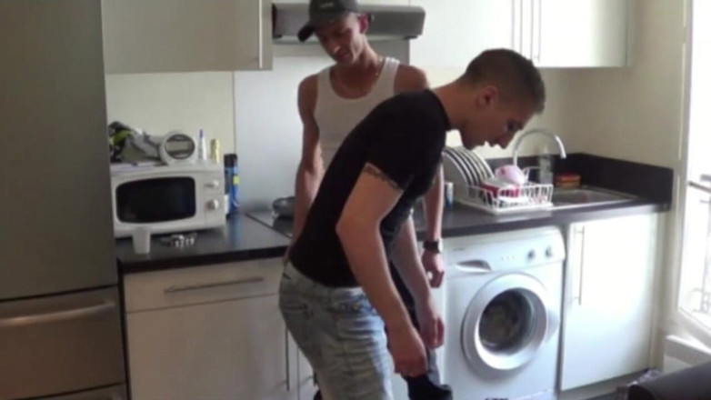 Crunch Boy: Matt Kenedy fucked by XXL cock Arab