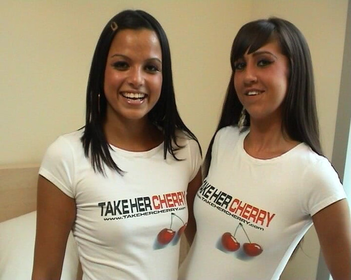 FM Video Official: Little Bitches Membesar - Cerita #01