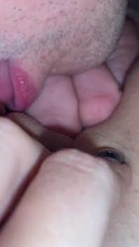 Shaved Pussy Licking 4K POV