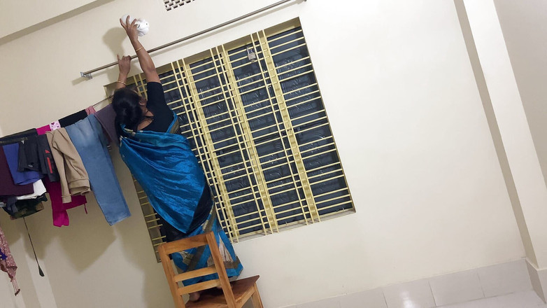 SAFI TV: Popadl jsem nevlastní tetičku a začal jí šukat kundičku