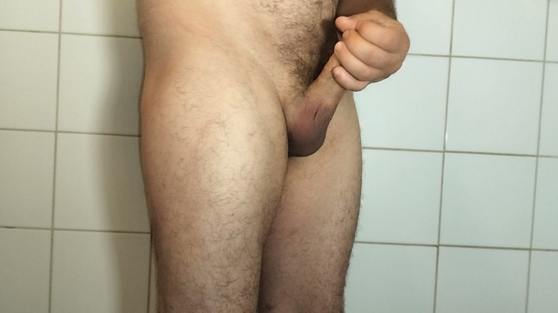 Uhri: Masturbation on Bathroom