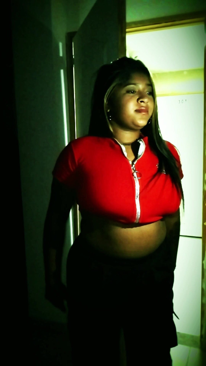 PABLO N3GROBAR: Nữ hoàng Colombia dễ thương