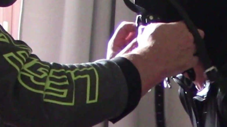 LauraOnHeels: MILF follada en la boca con saliva y semen