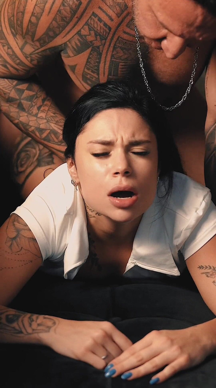 Oabate: Zabrałem przyjaciela do mojej dziewczyny w domu