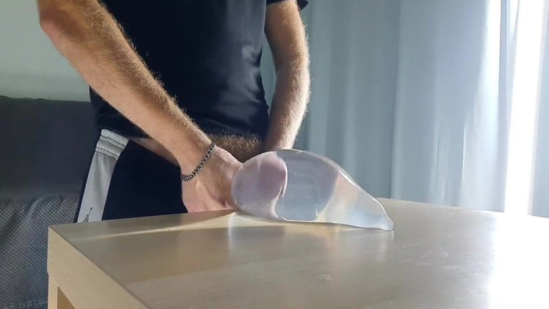 XxyTherry: Kondom mit Wasser mit Sperma gefüllt. Einer der besten cumshots,...