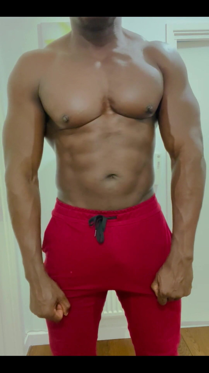 Afro Black XXX: I've Been Bulking idzie do nowego wyglądu