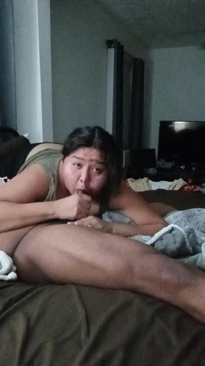 DeesDeepThroat: Restlessness