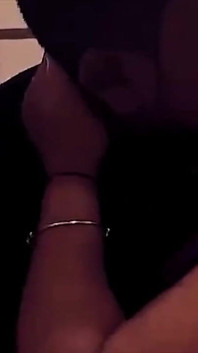 Blowjob lebih keras dan menelan mani seks tegar dengan bhabi