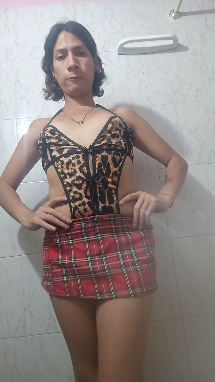 Femboy from Colombia: Meine Erinnerungen werden aktiviert, wenn ich mich an alles erinnere