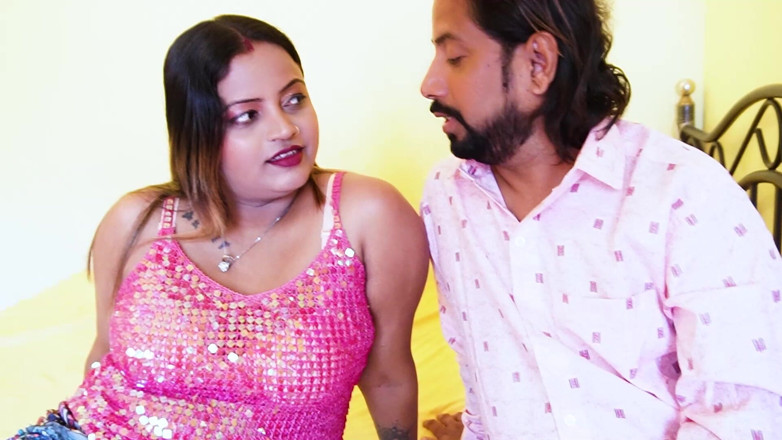 Your dream girl: Land Broker Fucked His Indian Desi Sexy Big Boobs Client...