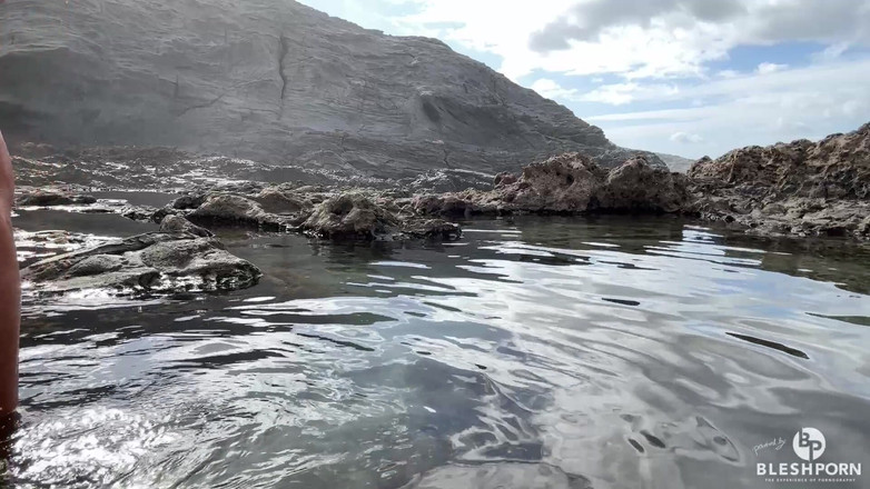 bleshporn: Blesh tim mandi bogel semula jadi