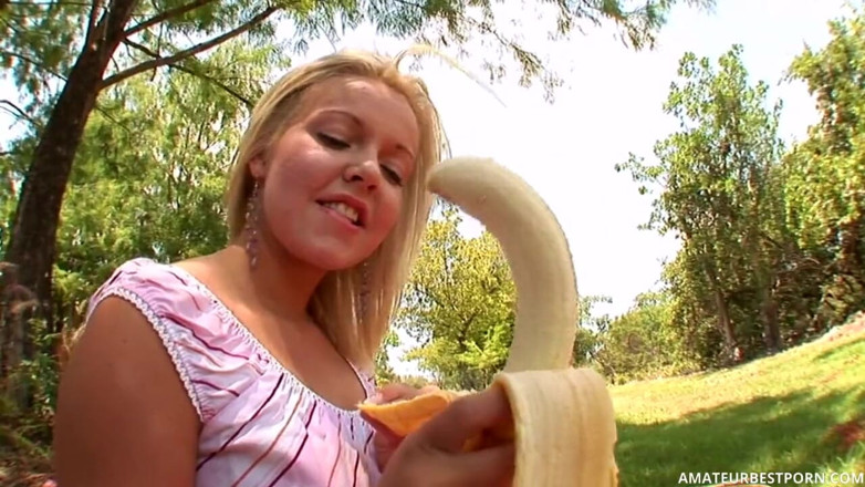 PurefilmsTv: Picnic with my boyfriend and great anal sex with his...