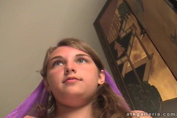 ATK Fans (Solo): Teen girl enjoy her hands