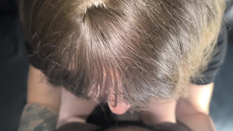 Rozebell: 简单美味 - 我现在想要这根鸡巴，娘娘腔女友把大黑屌塞进嘴里