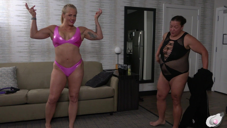 Mistress Pink Pearl: Жадная мускулистая девушка