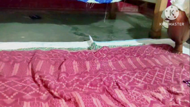 Jaya sexy: Desi Suhagrarat's First Time in a Saree