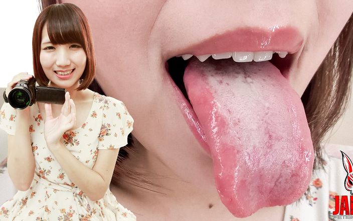Japan Fetish Fusion: Mayu&amp;#039;s Naughty Grin: Explore Her Mouthwatering Selfies Now