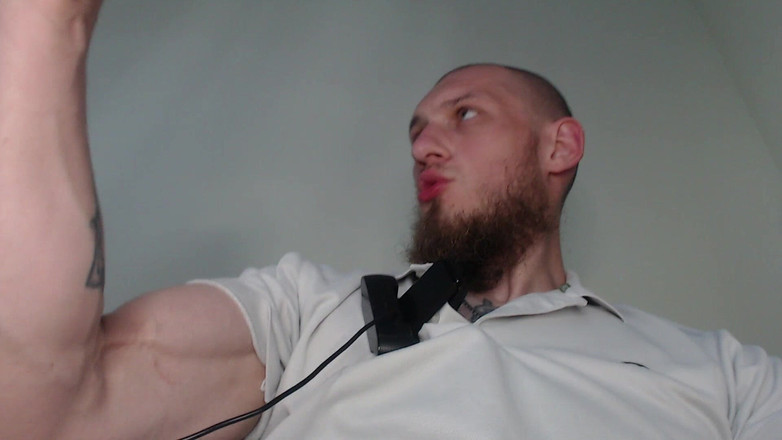 Hunky time: Muskelanbetung. Spucken. Dirtytalk