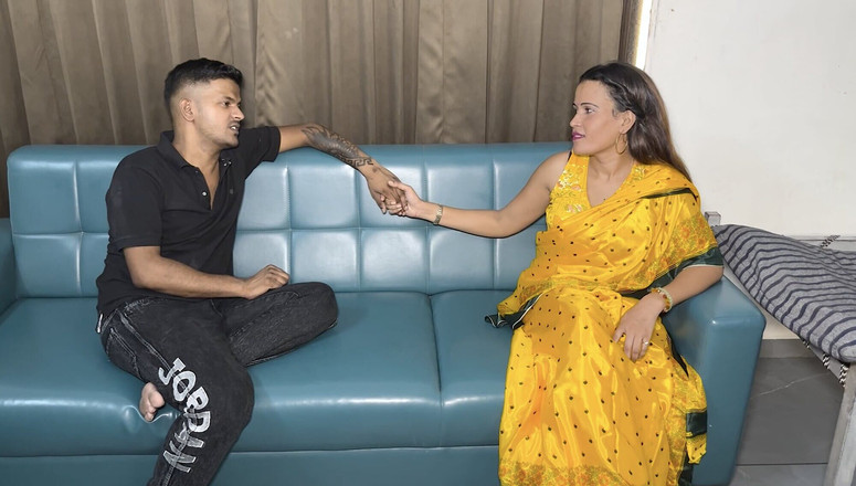 Next short: Le beau-frère n’avait jamais fait l’amour, parlez à ma belle-sœur, puis...