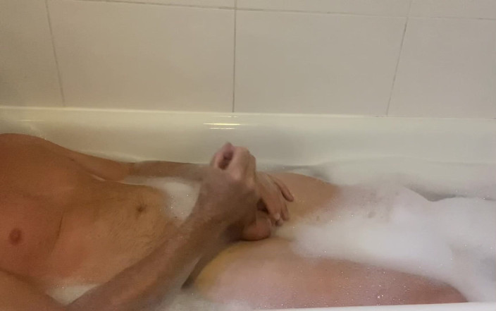 Danny Joe: 목욕 시간, 하드코어 자지