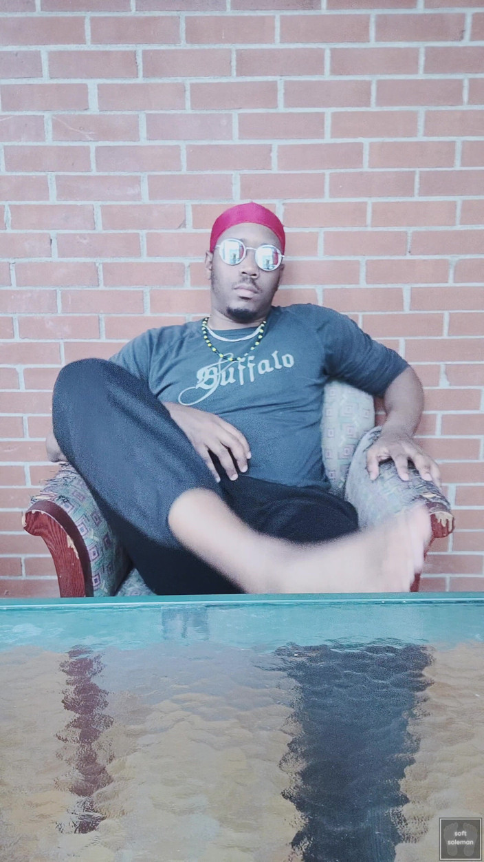 Soft Soleman: I Wiggle My Male Toes (2026)