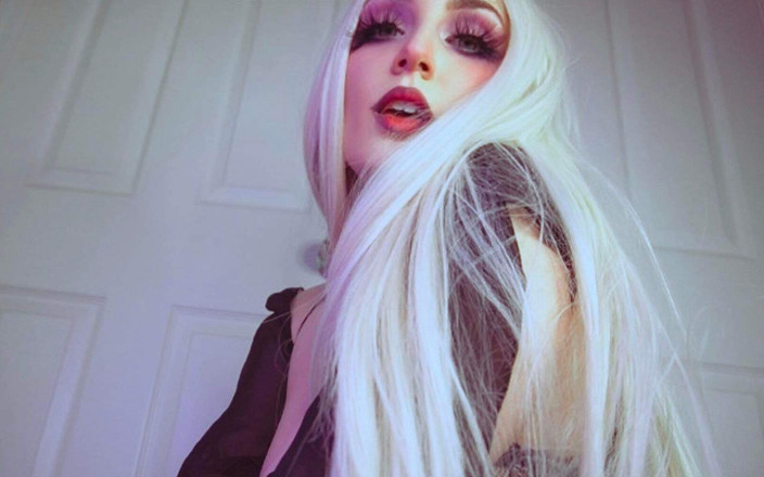 Matriarch Malice: Zombi teta de la bruja