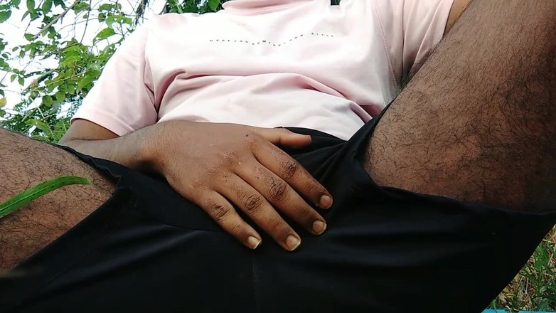 Public sex00: 田野中的第一次 Masterbution