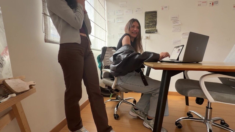 scarlettandc: Feticismo Lesbico Che Gioca Con Le Loro Giacche Di Pelle