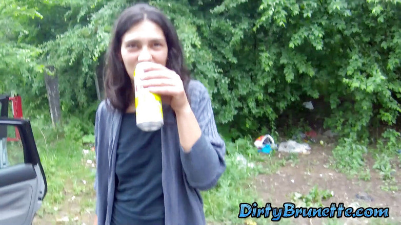 Dirty Brunette: Снимаю эту брюнетку для траха позже