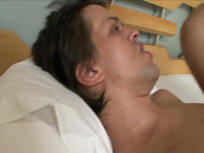 Shemale TS Collection: Blond stor tit Shemale knullar sin första pojkvän i röven...