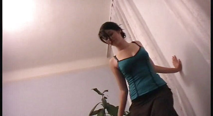 Femdom Austria: Calpestare per lo schiavo