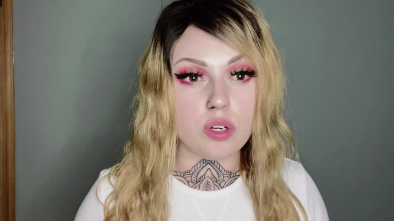 Miss Valentina: Буквально туалет