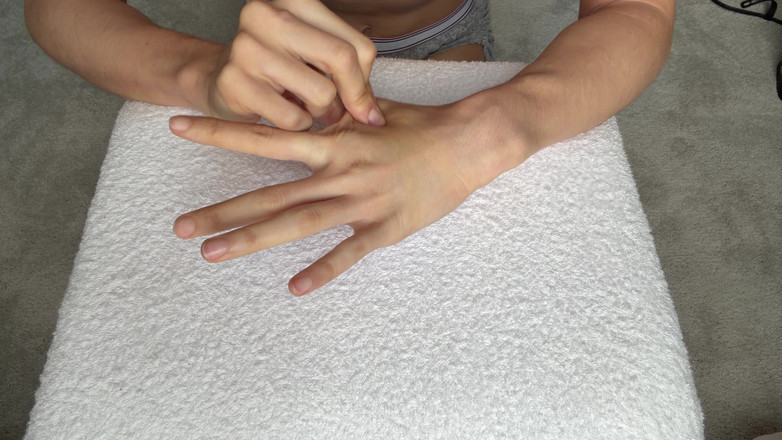 Ms_Emmy_Lynn: 手崇拜女友叙事