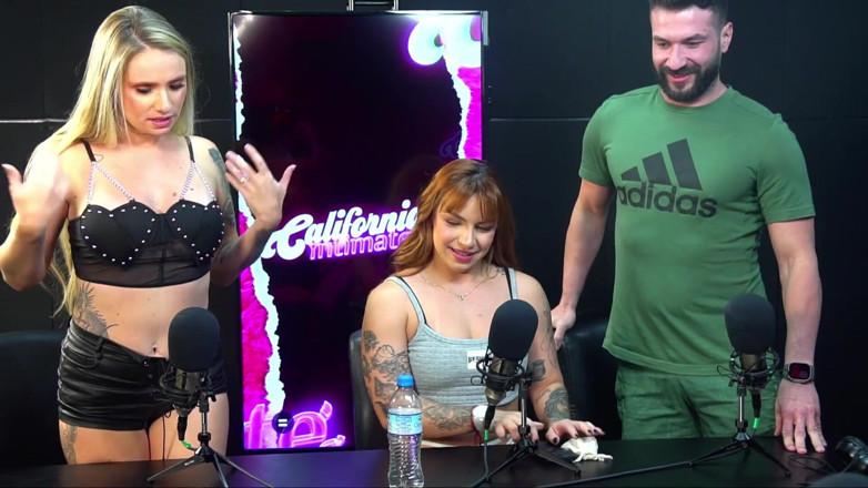 California TV: Pagode Da Ofensa - Ep. 친밀한: 모니크 마그나니와 Naty Varga
