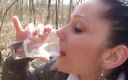 Facial flavor: Sperma trinken aus glas