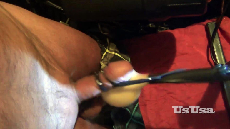 UsUsa for Men: Velký vibrátor pro koule a ptáka.